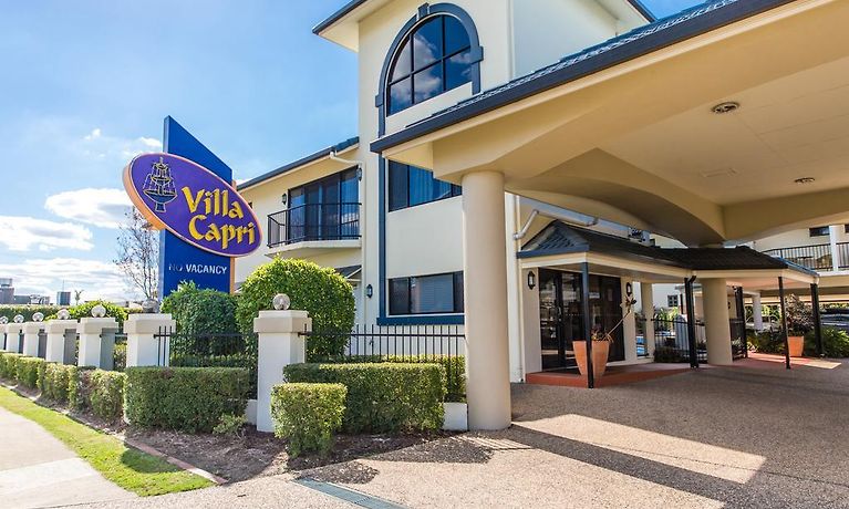 Villa Capri Rockhampton Australia Season Deals From 98